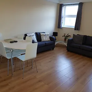 Victory House Apartment