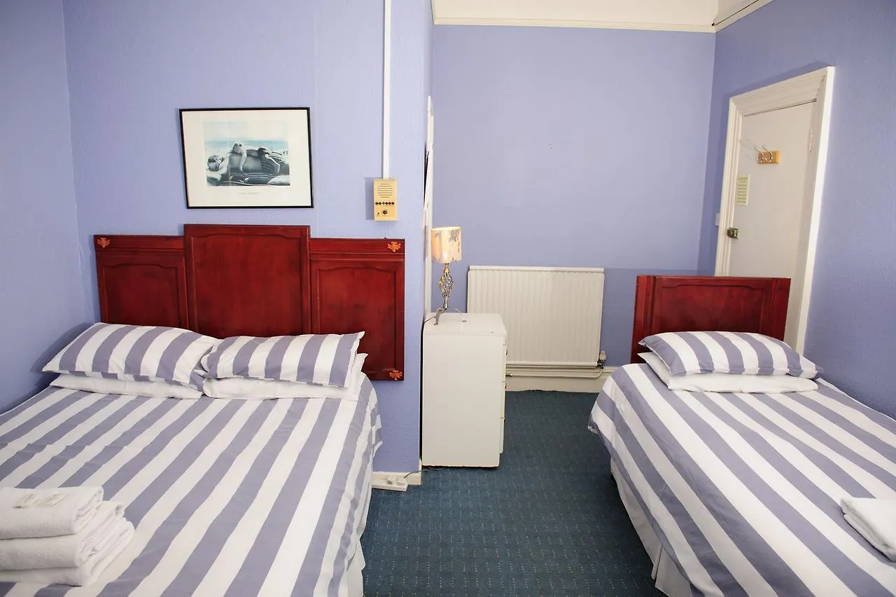 The Claremont Hotel Southampton 3*,